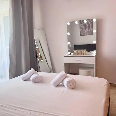 Fresh & Cozy-close To The Apartament Paralimni