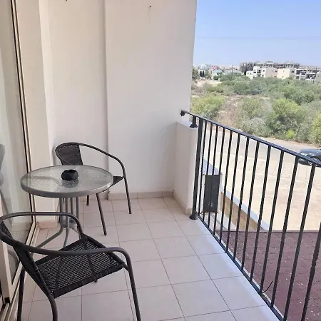 Fresh & Cozy-close To The Apartament *